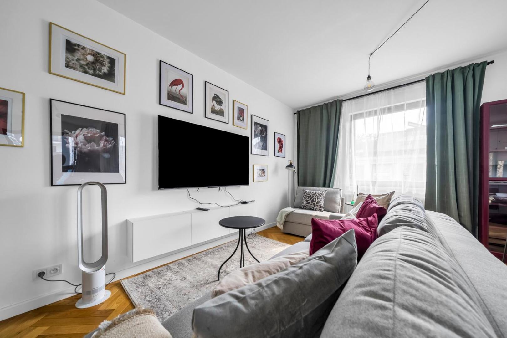 Skierniewicka Apt - Parking, Workspace, Balcony - By Rentujemy Варшава Экстерьер фото