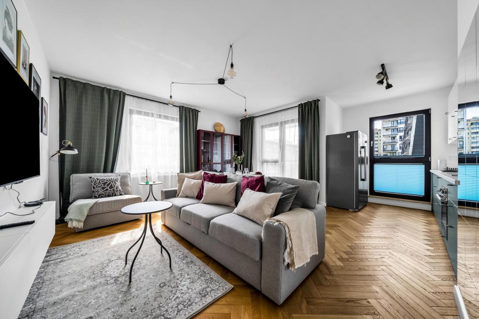 Skierniewicka Apt - Parking, Workspace, Balcony - By Rentujemy Варшава Экстерьер фото
